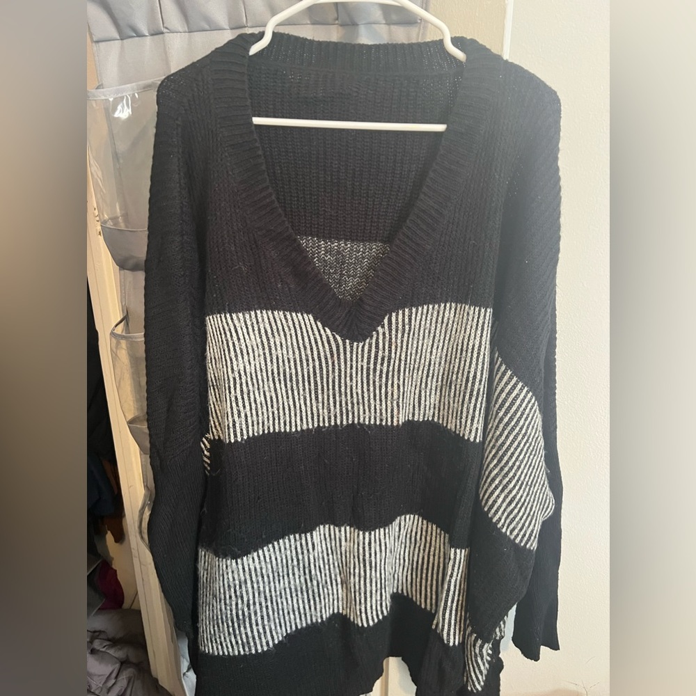 V-neck super oversized Sweater great for the fall & winter seasons
